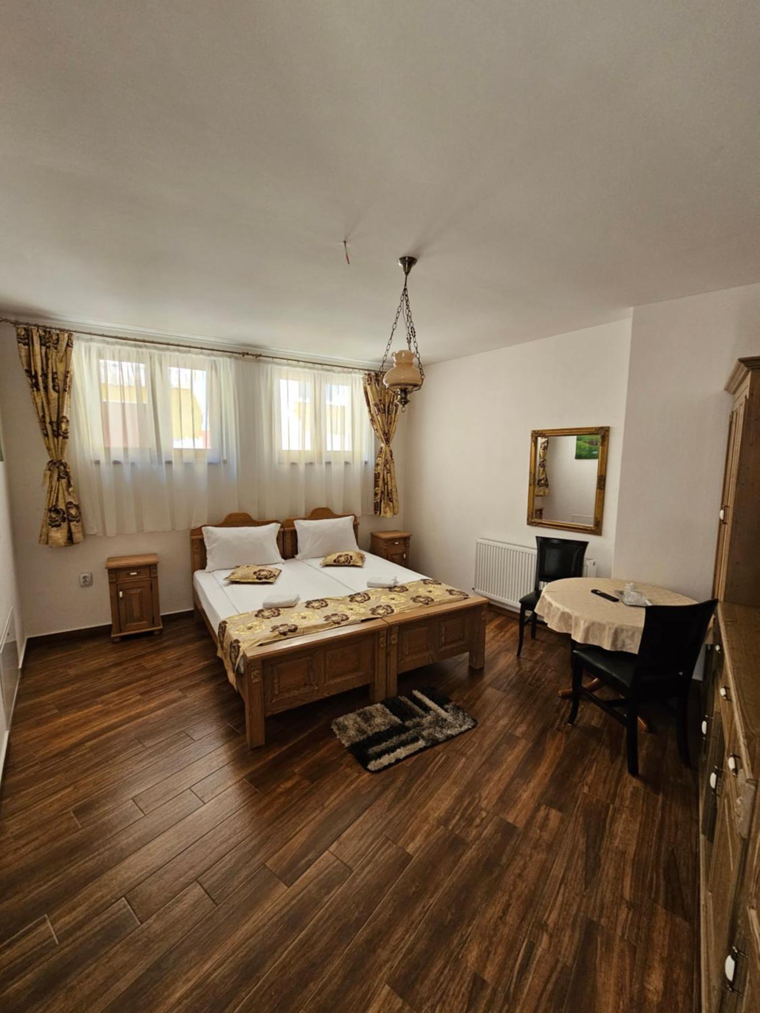 Pensiunea Nobil Medieval Sighisoara Bilik gambar